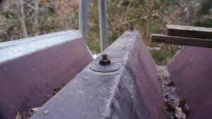 ボルトが すんなり はずれればな ･･･